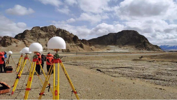 中国测绘科学研究院GNSS基准站接收机及防雷项目