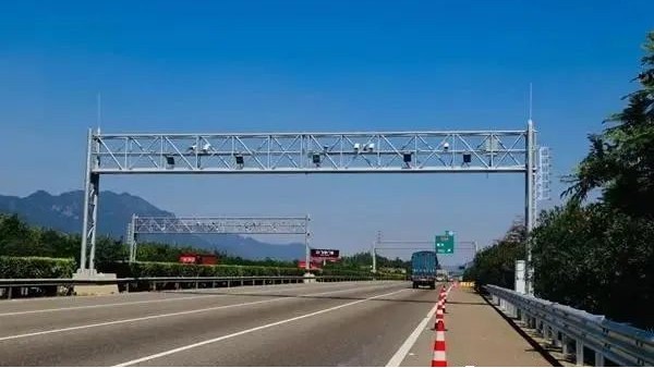 智能防雷监测系统在高速公路ETC门架系统的应用